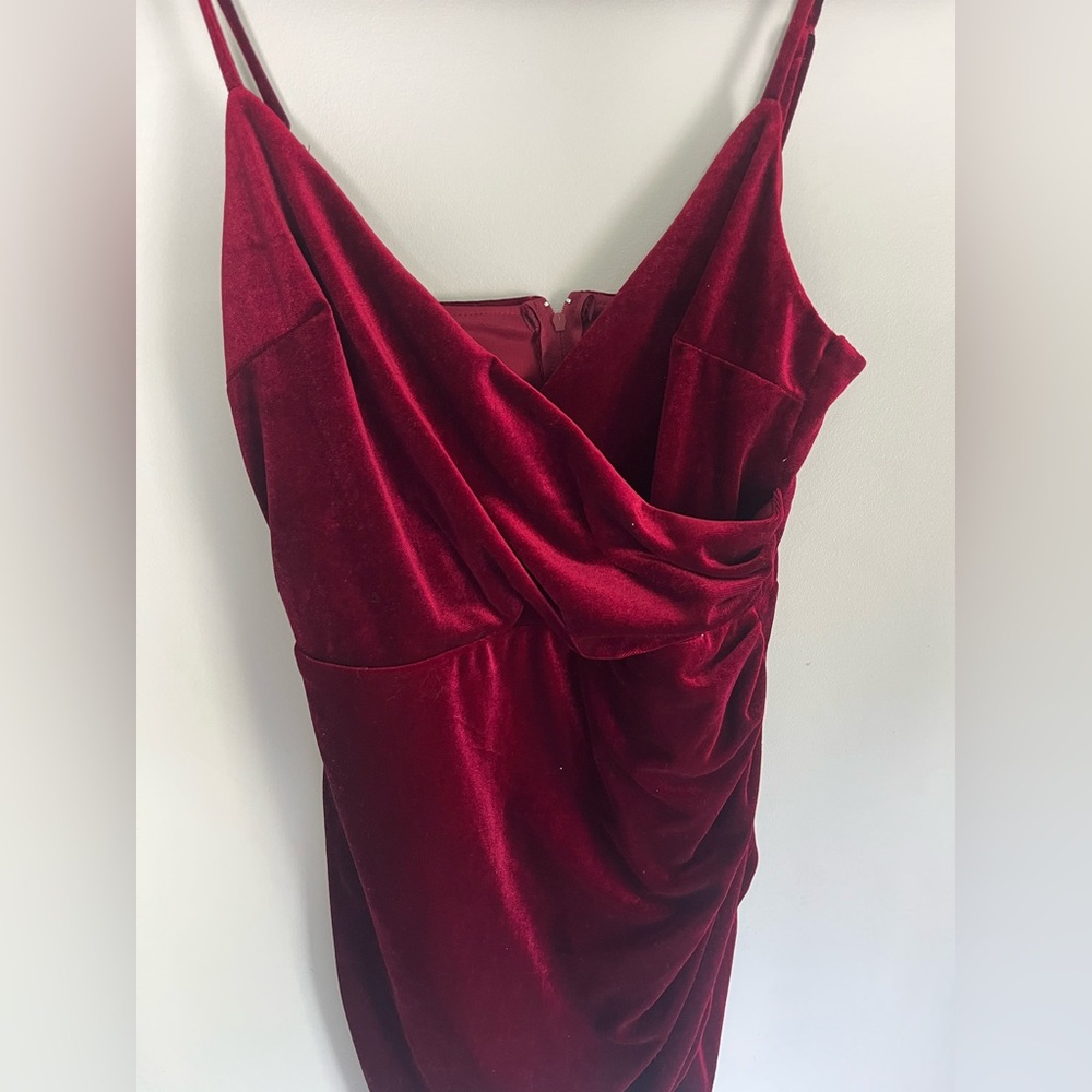 B Darlin- Red Velvet Dress - Picture 2 of 5